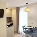 Airi Beach Studios Self Check-In, Free Parking