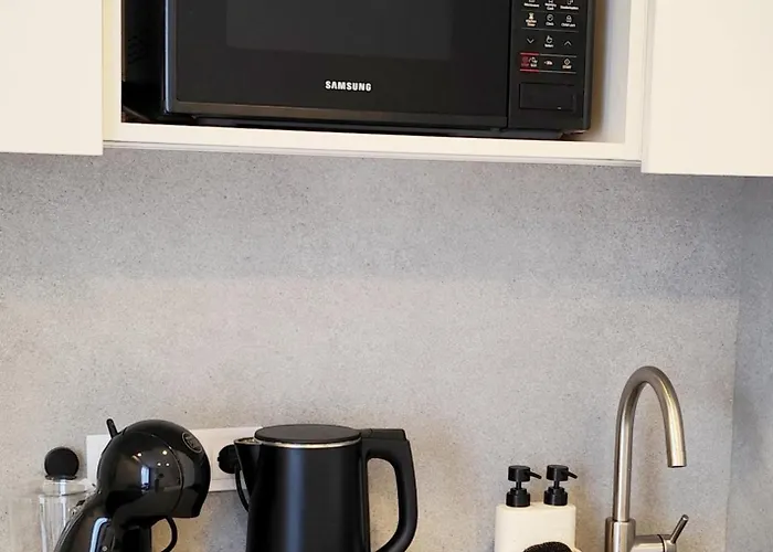 Airi Beach Studios Self Check-In, Free Parking アパート *